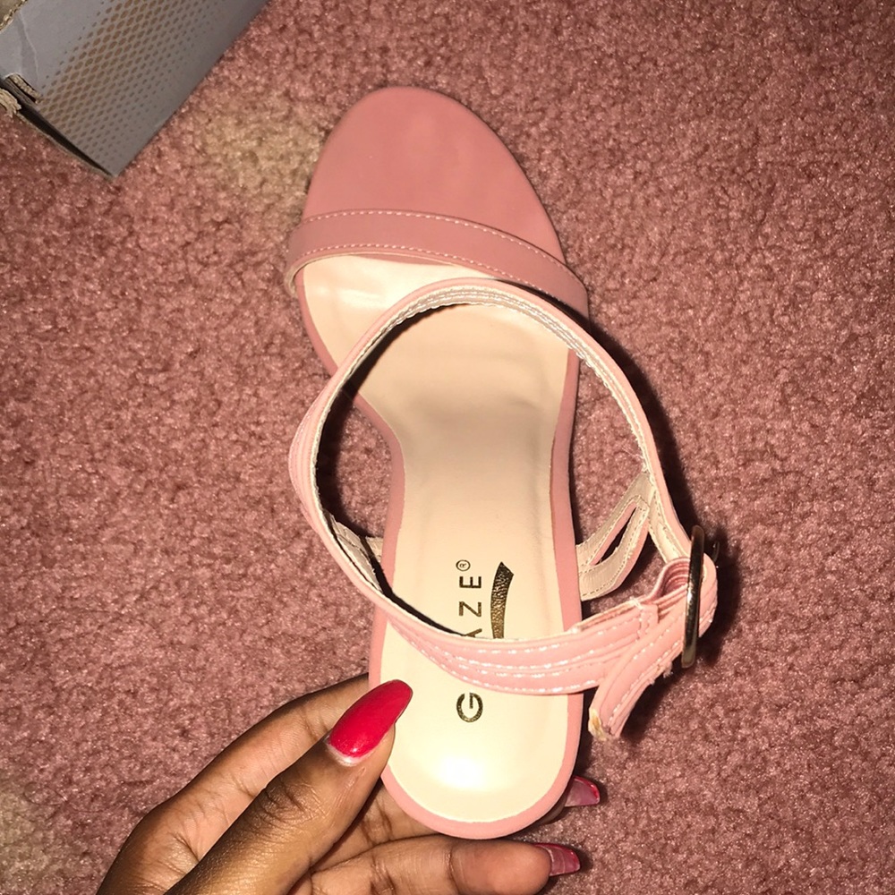 Heels never worn. Size 7.